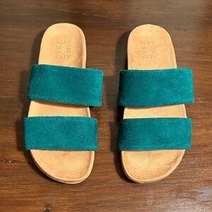 Naturalizer Women’s Amabella Tropic Green Double-Strap Slide Sandals